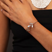 Load image into Gallery viewer, Grace Herb Bracelet
